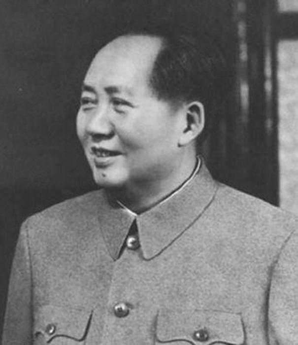 956年7月,中国第一批国产汽车,解放牌载重汽车什么牌1956年7月,中国第一批国产汽车,解放牌载重汽车在哪里!"